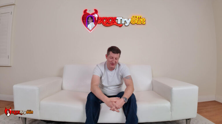 Newer Models - Dave Dixon Is Trying Out Making Porn With Natalie Brooks! - photo 1 of 1