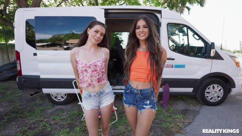 Selena Love - Vloggers Selena Love And Sofie Reyez Film Themselves In A Threesome! - photo 1 of 1