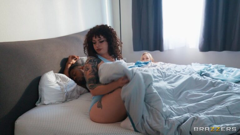 Zoey Uso - Zoey Uso Is Putting The Moves On Her Girlfriends Man! - photo 1 of 1