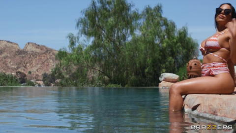 Luna Star - Luna Star In The Pool Having Sex With Scott Nails! - photo 1 of 1