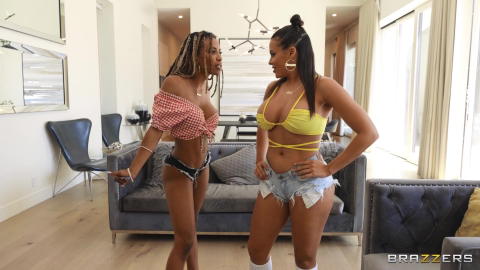 Luna Star - Demi Sutra And Luna Star Just Doing Lesbian Sex Right! - photo 1 of 1