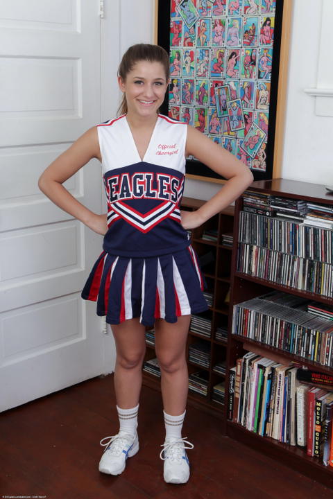 Teddi Rae Cheerleader