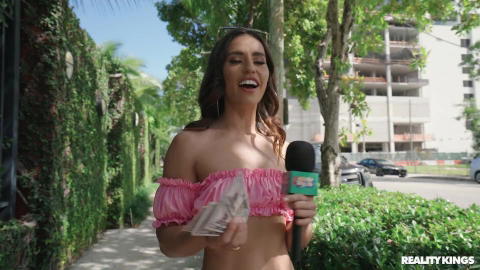 Kelsi Monroe - Kelsi Monroe And CJ Miles Are Sharing A Penis! - photo 1 of 1