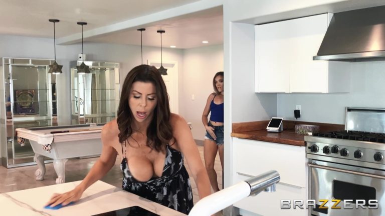 Alexis Fawx - Alexis Fawx And Katie Kush Are Fucking Each Other In The Laundry Room! - photo 1 of 1