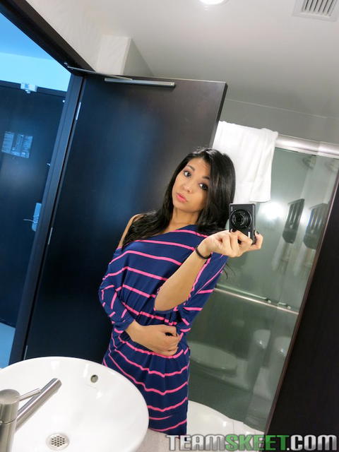 Serena Torres - Serena Torres Shows How Babes Do First Dates! - photo 3 of 24