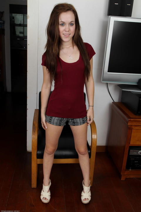 Trinity Rae - Trinity Rae Ends Up Nude In A Hurry! - photo 1 of 1