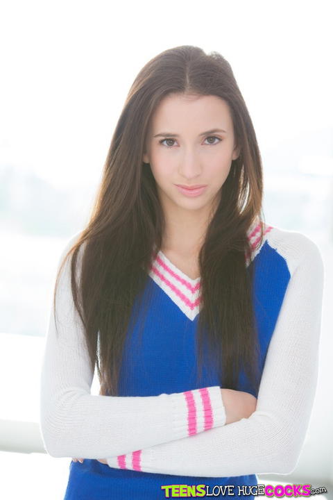 Belle Knox - Belle Knox Fucking For “Teens Love Huge Cocks” Oh Yea! - photo 1 of 1
