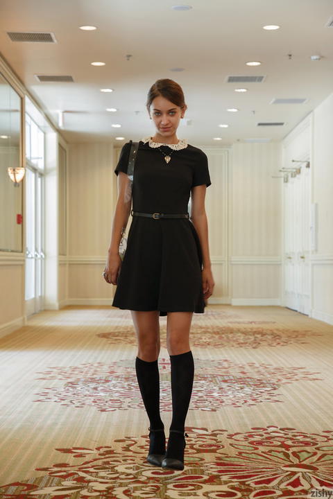 Zishy - Uma Jolie At A Fancy Hotel Flashing Us! - photo 1 of 1