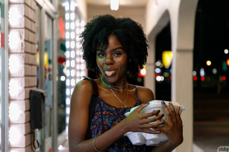 Zishy - Lacole Sawyer Pineapple Fried Rice! - photo 1 of 1