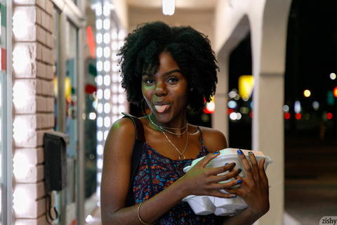 Zishy - Lacole Sawyer Pineapple Fried Rice! - photo 1 of 1