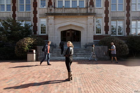 Zishy - Fawn Richfield Flashing At Chapel Hill! - photo 2 of 8