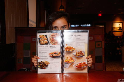 Zishy - Alejandra Cobos Red Lobster Lips Pictures! - photo 1 of 8