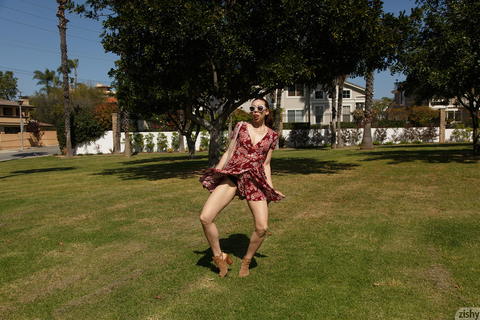 Zishy - Ivah Anseline Perks And Rec! - photo 2 of 8