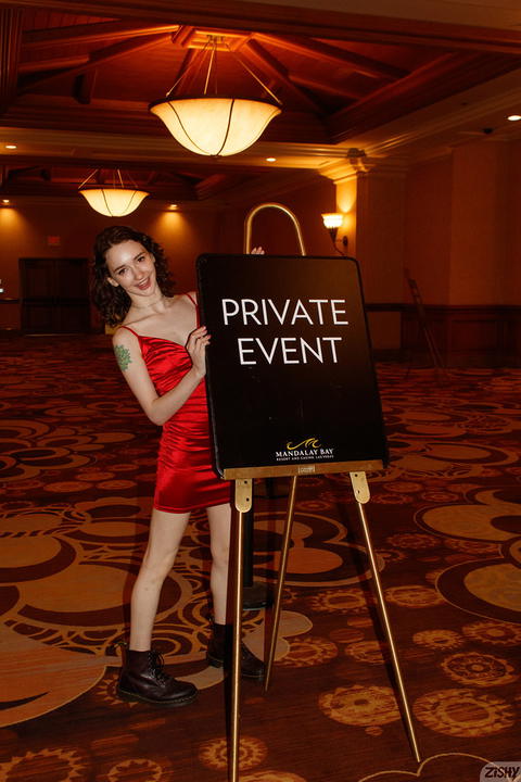 Zishy - Vangelica Vee At A Private Event. - photo 1 of 1