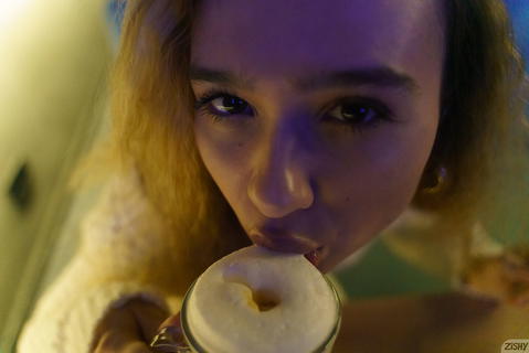 Zishy - Nyla Rox In Her Girls Night Out Set! - photo 7 of 11