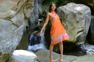 Medina U Starts Off Naked And Stays That Way!