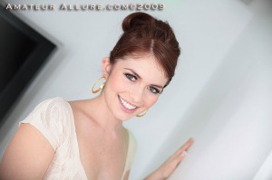 Miley All Class Even While Sucking Fucking And Taking A Load Of Cum!