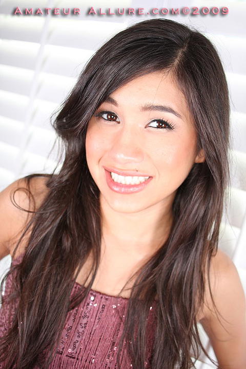 Amateur Allure - Ivy Ends Up With A Mouthful Of Cum! - photo 1 of 1
