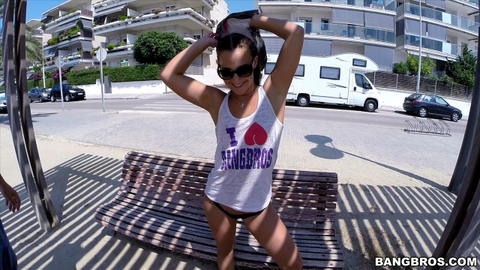 Amirah Adara - Amirah Adara Starts Sexy Time Including Anal At The Beach! - photo 6 of 24