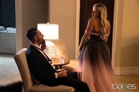 Bella Danger - Bella Danger Having Sex After Her Flowing Dress Comes Off! - photo 6 of 24