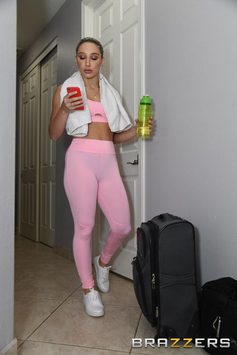 Bella Danger - Abella Danger Has Him Cumming In Her Ass! - photo 1 of 1