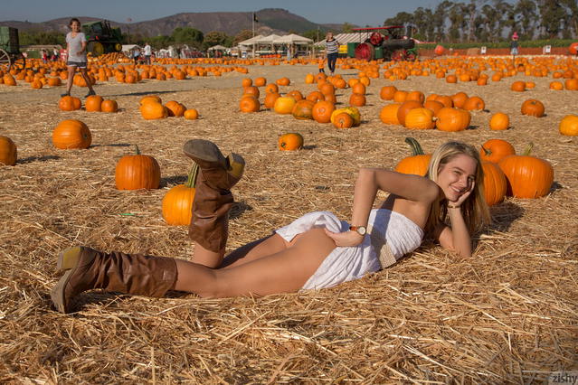 Kenna James Flashing All Sort Of Fine Ass At A Pumpkin Patch!