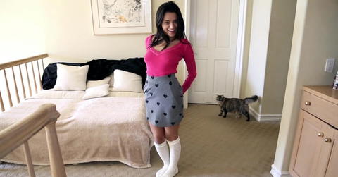 Josie Jagger - Josie Jagger Is Ready To Drop To Her Knees And Suck His Cock! - photo 1 of 1