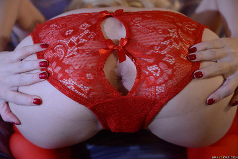 Piper Perri - Piper Perri In Red Lingerie Fucking Johnny Sins! - photo 7 of 24