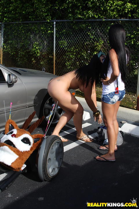 Carmen De Luz - Carmen De Luz Doing Some Public Nudity For “Money Talks”! - photo 1 of 1