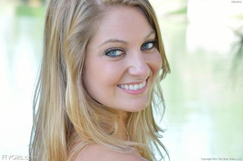 Veronica Weston - Veronica Weston Outdoors In A Park With No Bra Or Panties On! - photo 3 of 15