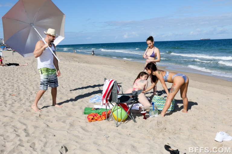 Gigi Flamez - Gigi Flamez, Gina Valentina and Martina Angel Spend A Day At The Beach And Then Fuck Jmac! - photo 1 of 1