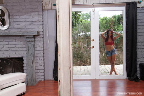 Nikki Kay - Nikki Kay In Her Punish Teens Sex Pictures! - photo 1 of 1