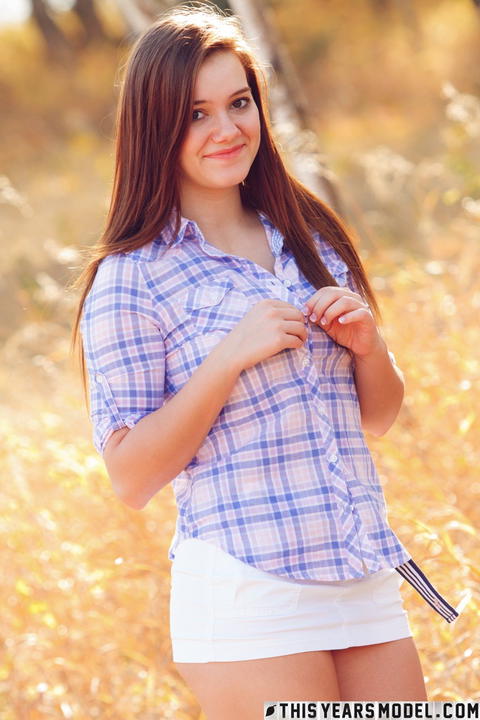 This Years Model - Emily French Outdoors In A Mini Skirt And No Bra! - photo 4 of 15