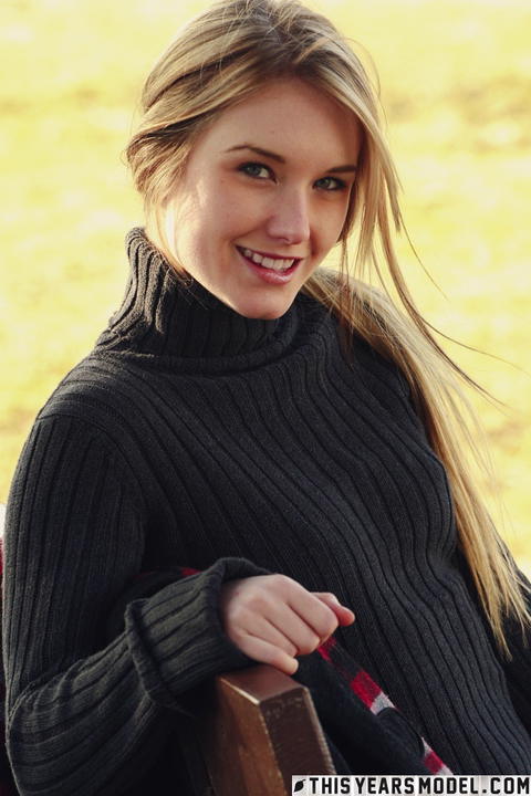 This Years Model - Say Hello To Jewel From This Years Top Models! - photo 5 of 15