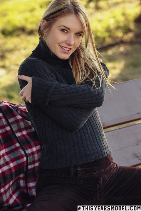 This Years Model - Say Hello To Jewel From This Years Top Models! - photo 7 of 15