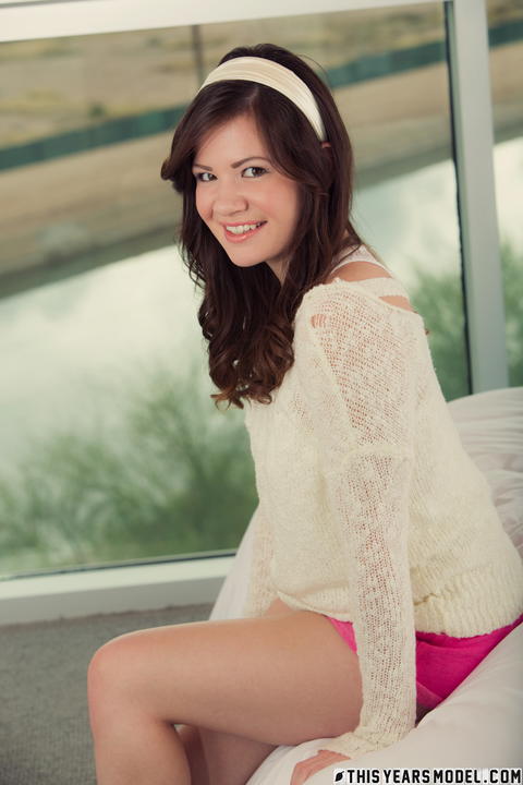 This Years Model - Alison Rey Visits The TYM Studio! - photo 1 of 1
