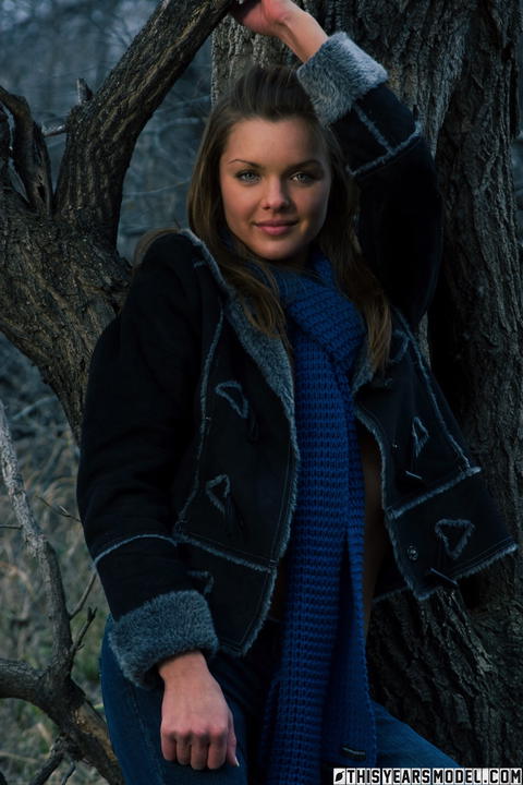 This Years Model - Michelle Gets Naked In The Woods! - photo 1 of 10