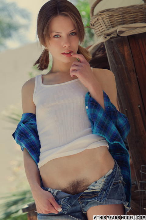 This Years Model - Bonnie Apricot Pulls Her Booty Shorts Down, No Panties! - photo 6 of 10