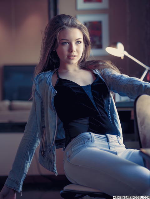 This Years Model - Lana Lea Wants To Be Your Girlfriend! - photo 1 of 1