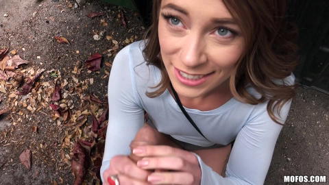 Kera Nicole Lynn - Kera Nicole Lynn Bent Over For A Fuck In A Back Alley! - photo 6 of 26