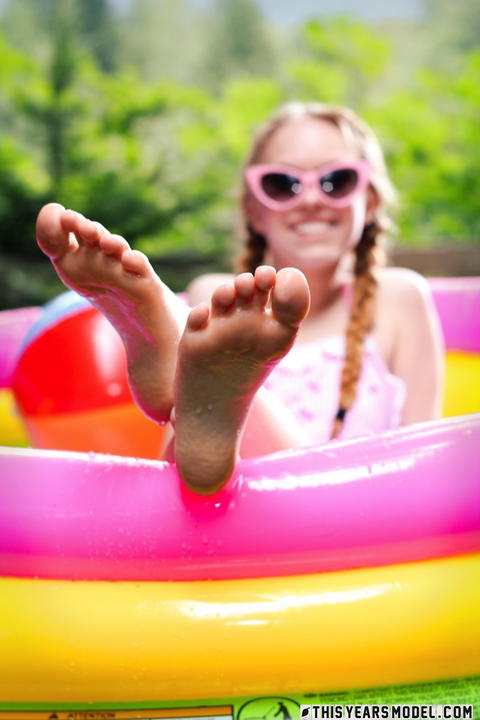 Dolly Little - Dolly Little Cooling Off In A Little Pool! - photo 1 of 1