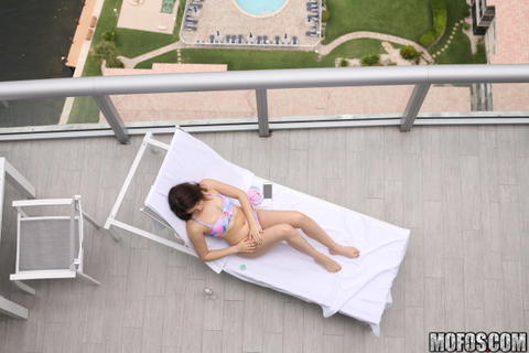 Kylie Quinn - Kylie Quinn Fucking in String Bikini On A Balcony! - photo 1 of 1