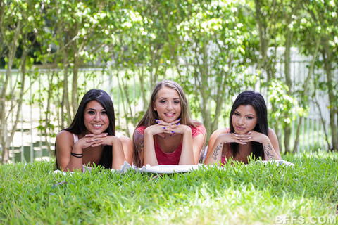Martini Bows - Martini Bows Spends A Day With Two Hot Ass Lesbians! - photo 1 of 1