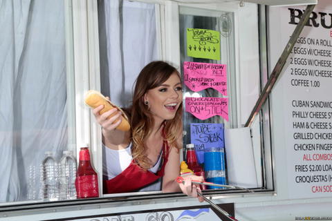 Alex Blake - Alex Blake Getting Fucked On A Food Truck! - photo 7 of 24