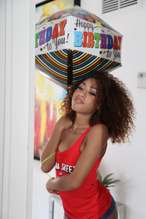 Kendall Woods - Kendall Woods Makes A Very Sexy Birthday Present! - photo 8 of 18