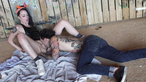 Alessa Savage - Alessa Savage Has A Guy That Cums On Her Tattoo! - photo 1 of 1