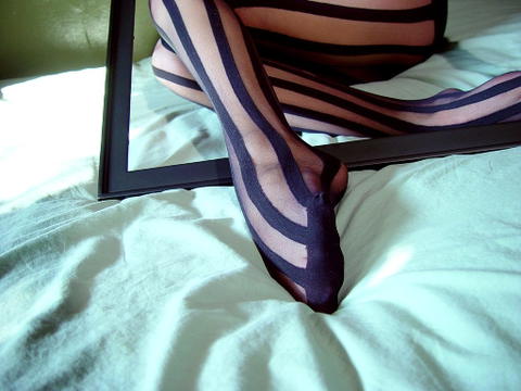 Jezebelle Bond - Jezebelle Bond Frames That Fine Body Of Hers! - photo 5 of 24