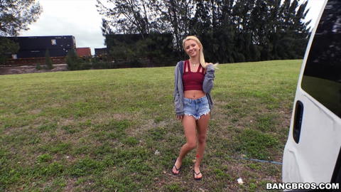 Riley Star - Come Watch Riley Star Sucking And Fucking On The Bang Bus! - photo 2 of 24