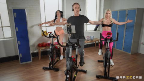 Clea Gaultier - Clea Gaultier, Sienna Day And Danny D Workout Threesome! - photo 1 of 1
