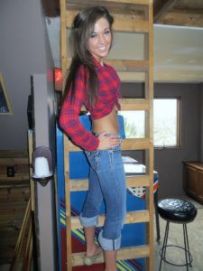 Val Dodds Masturbating In An Unfinished Attic!